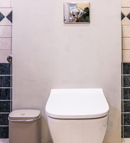 חדר סטנדרט נוף להרים, Grand Nefeli