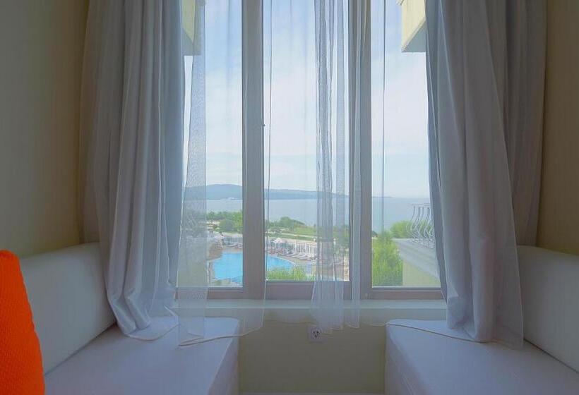 غرفة ديلوكس, Perla Beach Luxury All Inclusive & Free Beach Access