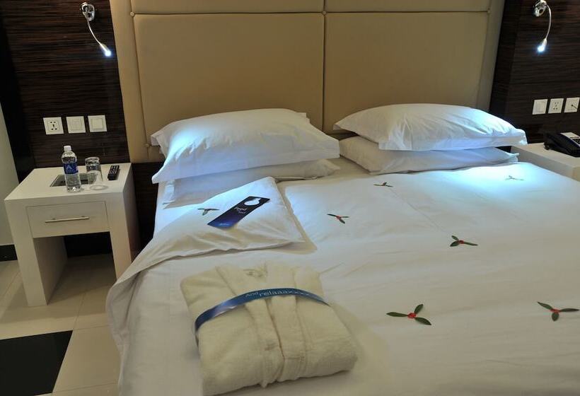 Premium Room Pool View, Radisson Blu Hotel Lusaka