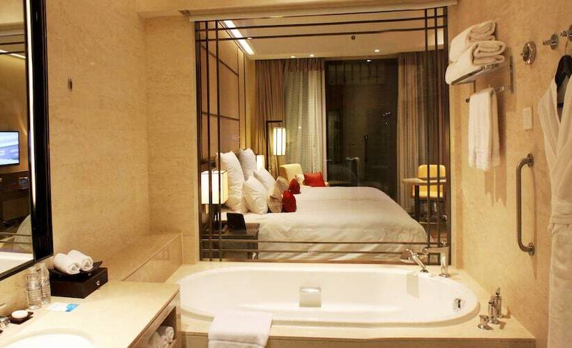 高级大房间, Radisson Blu Resort Wetland Park