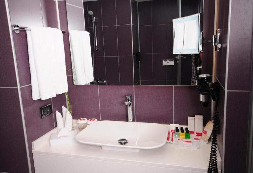 Suite with Terrace, Ramada Plaza By Wyndham Izmit