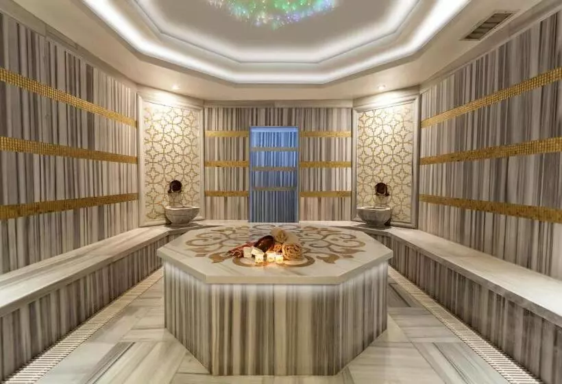 سوییت خانوادگی, Ramada Plaza By Wyndham Izmit