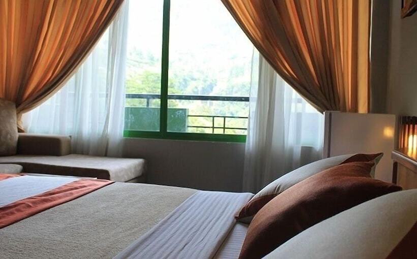 스탠다드 룸, Ramboda Falls