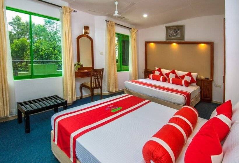 패밀리 룸, Ramboda Falls