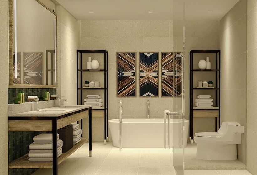 سوئیت با بالکن, Four Points By Sheraton Palawan Puerto Princesa