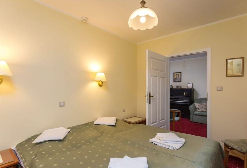 带1个卧室的公寓, Willa Carlton