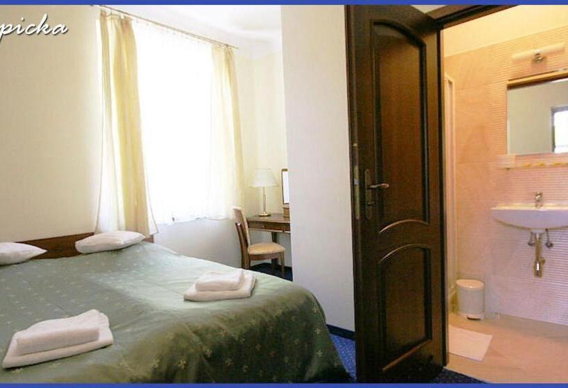 带1个卧室的公寓, Willa Carlton