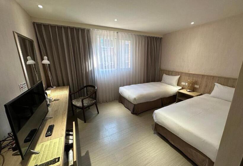 اتاق لوکس, Young Soarlan Hotel Tainan