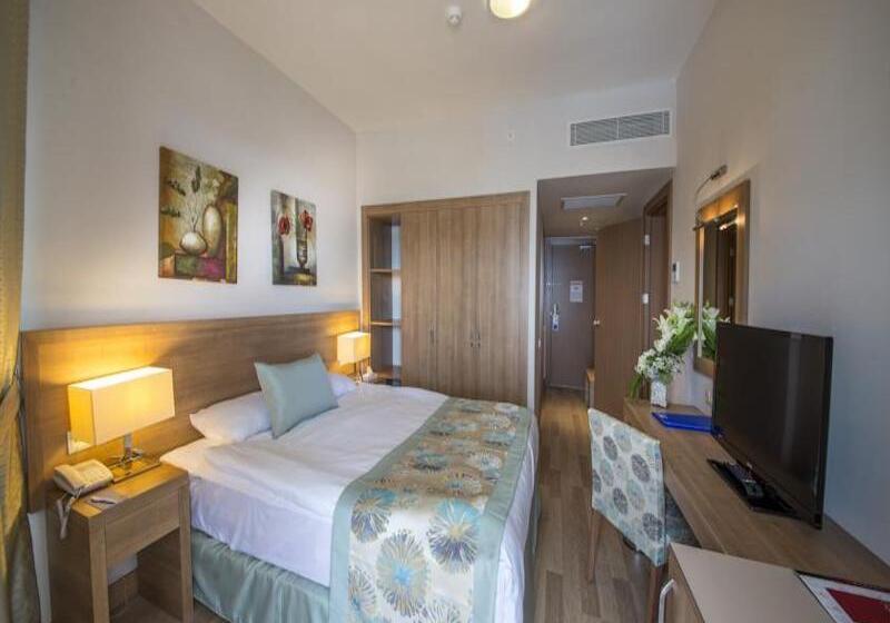 اتاق استاندارد, Wyndham Garden Lara