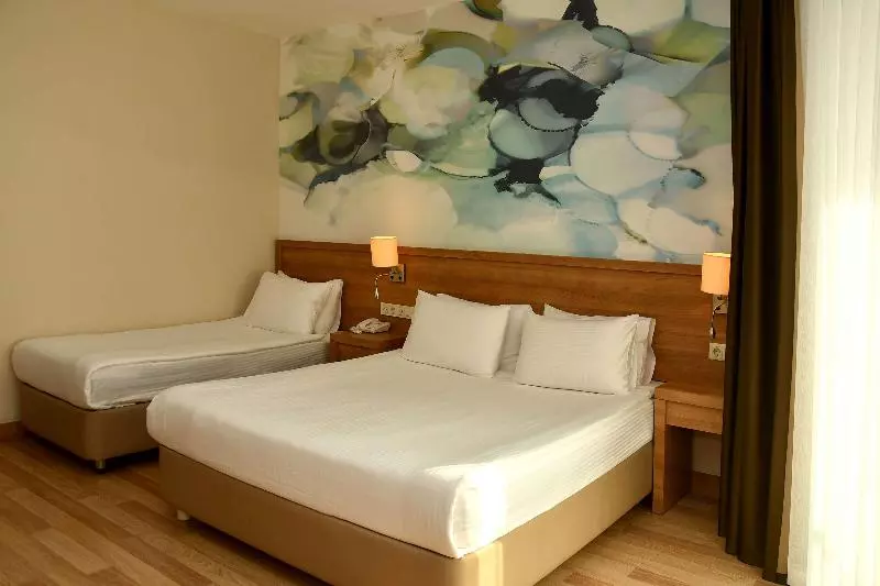 اتاق سوپریور, Wyndham Garden Lara