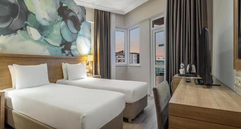 Номер Стандарт, Wyndham Garden Lara