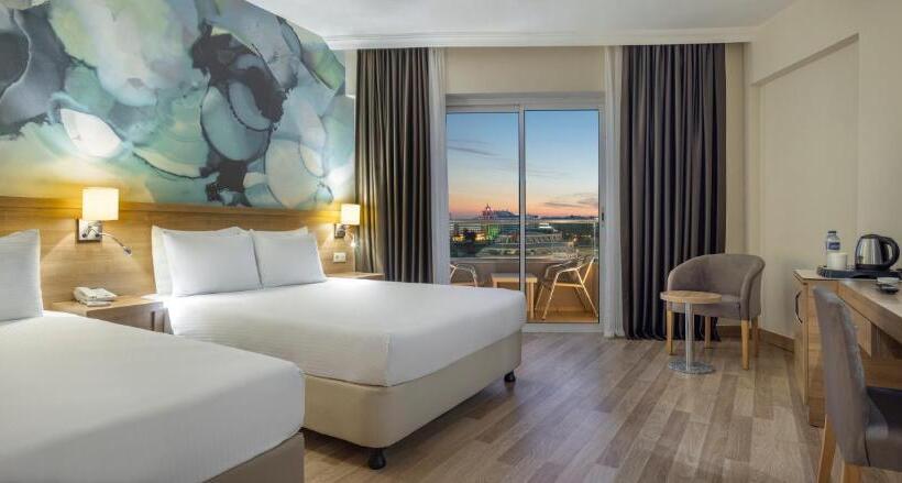 اتاق سوپریور, Wyndham Garden Lara