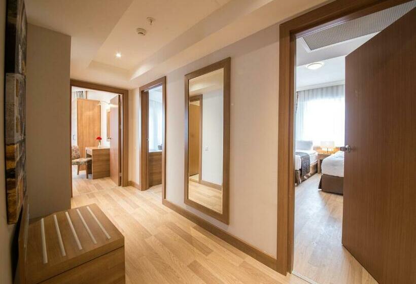 سوییت خانوادگی, Wyndham Garden Lara