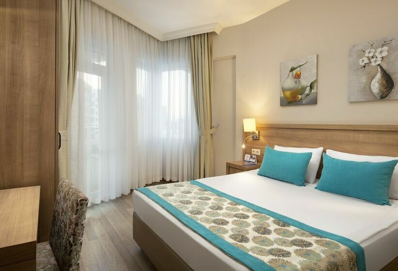 سوییت خانوادگی, Wyndham Garden Lara