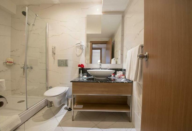 Номер Стандарт, Wyndham Garden Lara