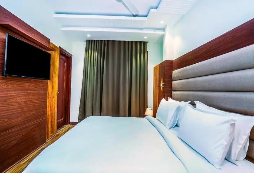 سوییت اجرایی, Aura Grand By Levelup Hotels
