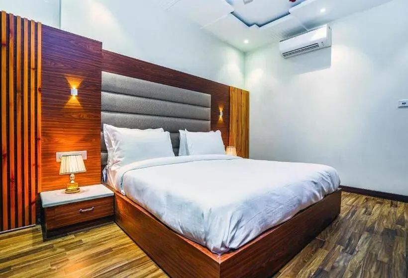 سوییت اجرایی, Aura Grand By Levelup Hotels