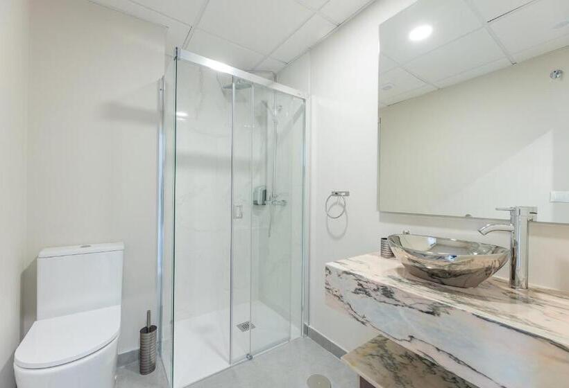 اتاق استاندارد, Residencia Deportiva Rozarossa