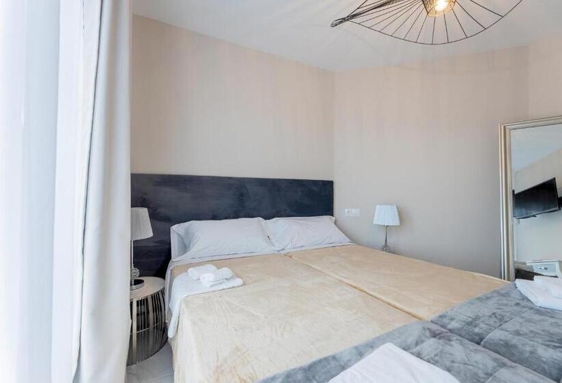 ４ベッドルームクラシックタイプ, Residencia Deportiva Rozarossa