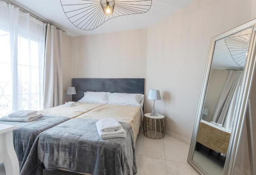 ４ベッドルームクラシックタイプ, Residencia Deportiva Rozarossa