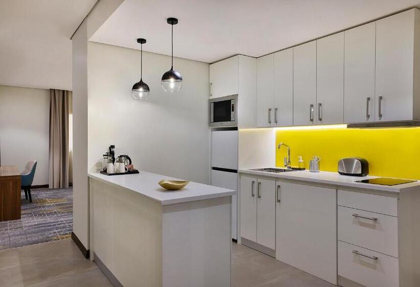 スタンダードスタジオ, Staybridge Suites   Al Khobar City, An Ihg