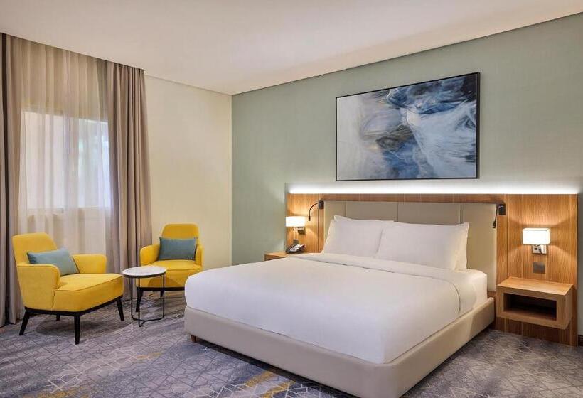 キングサイドベッドのスタンダードワンルーム, Staybridge Suites   Al Khobar City, An Ihg