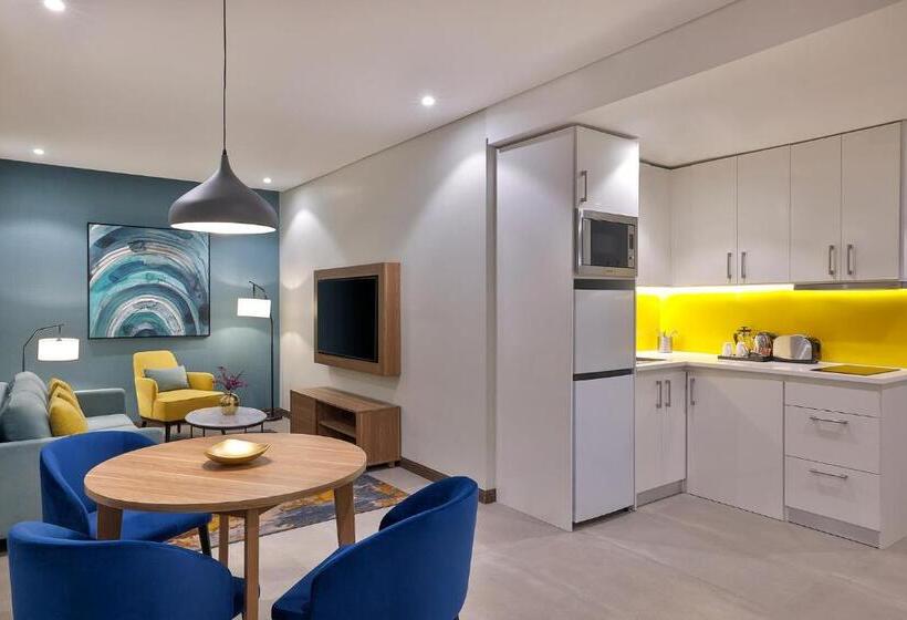 Люкс Кровать Кинг, Staybridge Suites   Al Khobar City, An Ihg