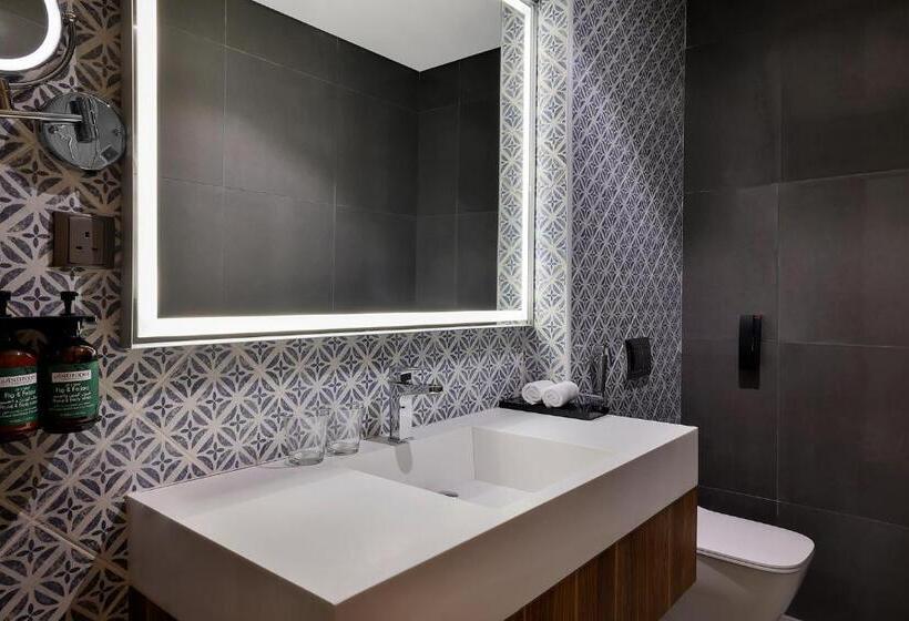 身障者適用スイートルーム, Staybridge Suites   Al Khobar City, An Ihg