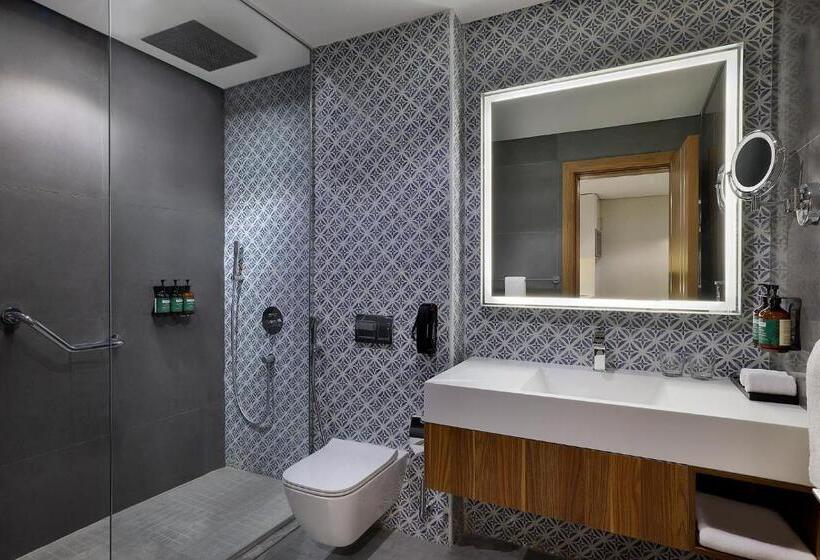 Люкс Адаптированный для Инвалидов, Staybridge Suites   Al Khobar City, An Ihg