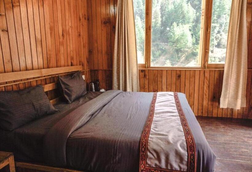 标准间带山景, Thepahadians Food & Stay