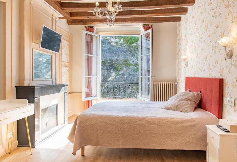 スタンダードトリプルルーム, La Little Maison