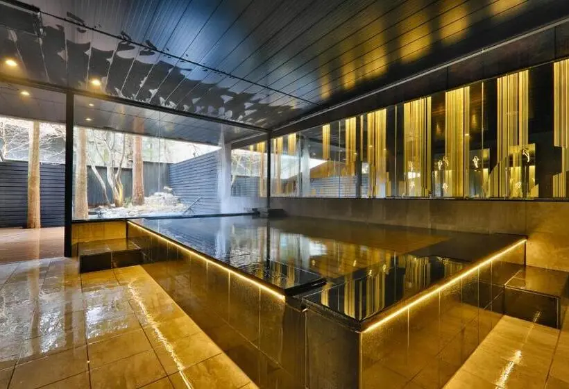 ルームシェアのワンベッド, Shin Toji Hotel Lulud