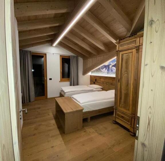 חדר סטנדרט לשלושה, B&b El Benel