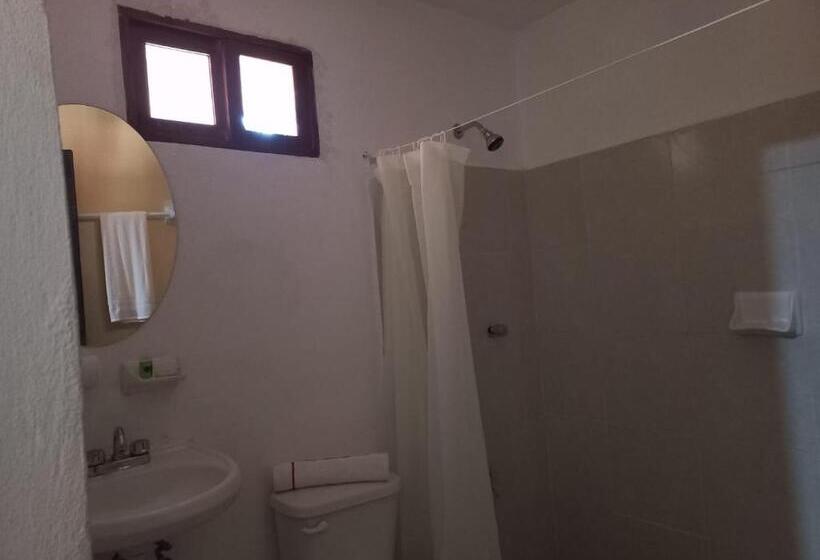 标准间, Don Jacinto