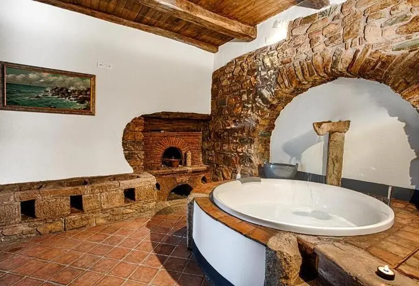 デラックススイート, Dimora Storica Giorni Resort & Spa