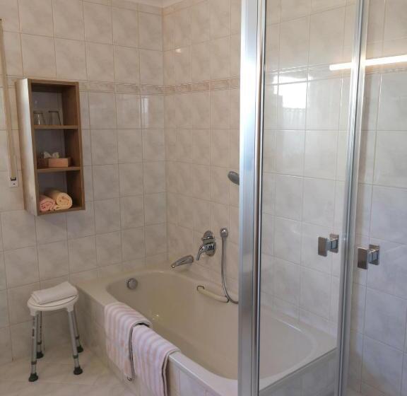 带2个卧室的公寓, Appart Pension Schier