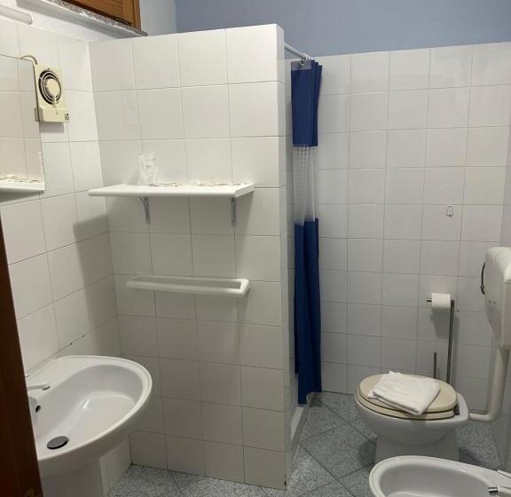 غرفة ديلوكس رباعية, Le Stanze Del Mare