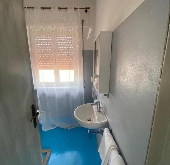 غرفة بريميوم رباعية, Le Stanze Del Mare