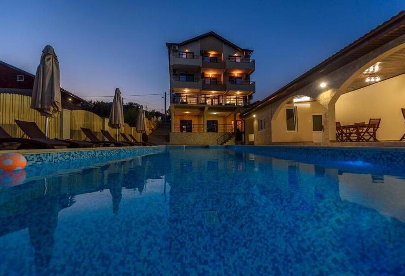 Номер Стандарт с Балконом, Pensiunea Alex & Restaurant