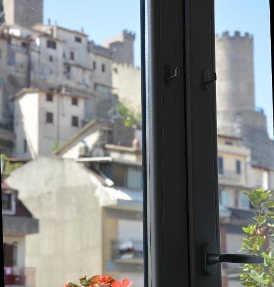 اتاق استاندارد, Appio Claudio Tre