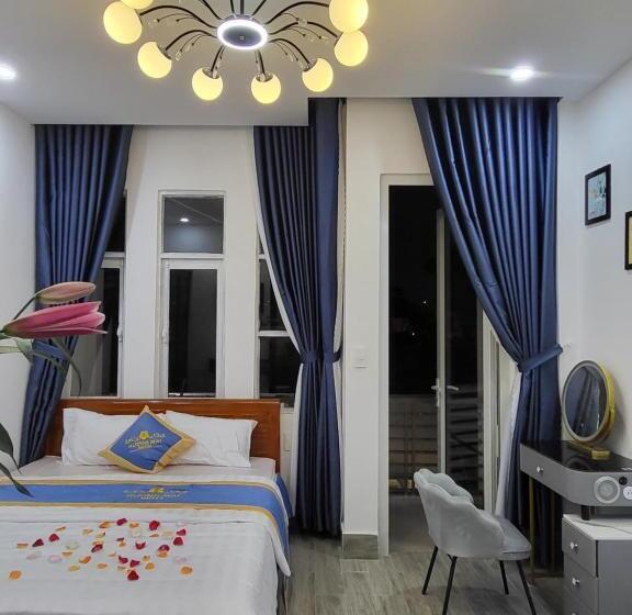 اتاق استاندارد با بالکن, Huong Mai