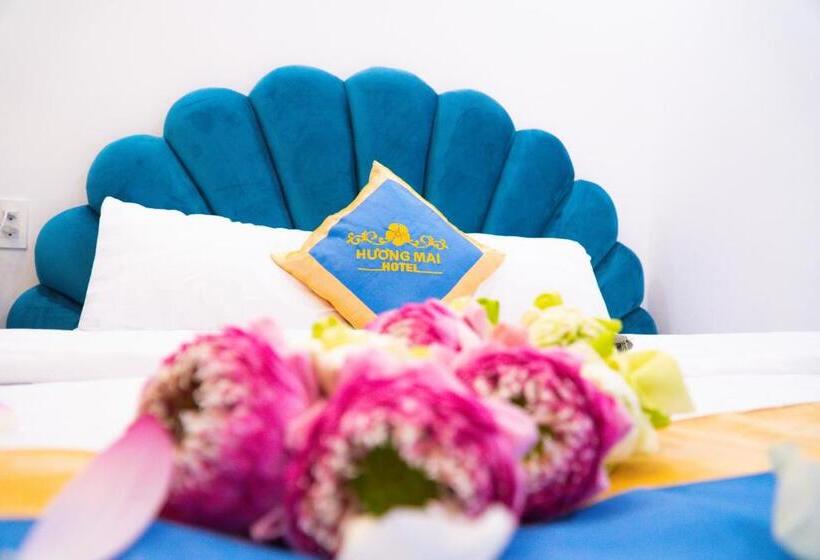اتاق استاندارد با وان آب گرم, Huong Mai