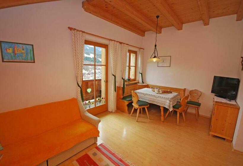آپارتمان 2 خوابه, Im Kranzhof