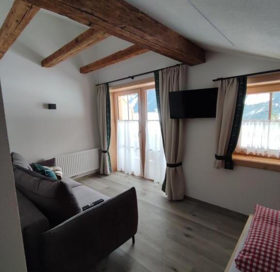 דירת חדר, Veitenhof