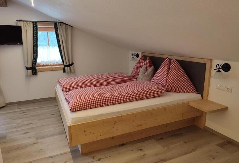 דירת חדר, Veitenhof