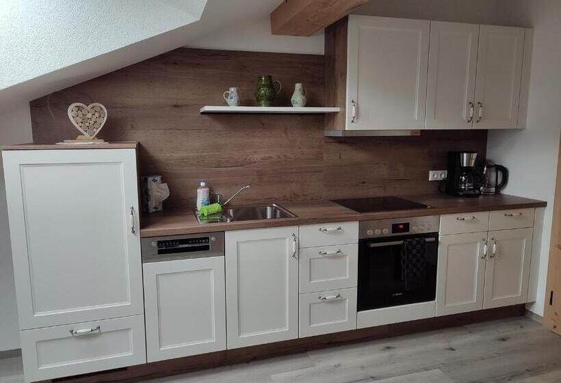 דירת חדר, Veitenhof