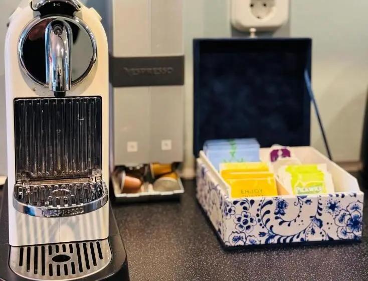 シングルデラックスルーム, Décor Canal House