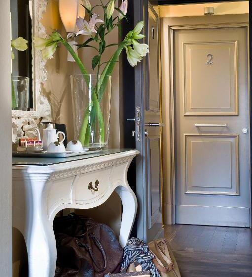 جناح جونيور, Casa Montani