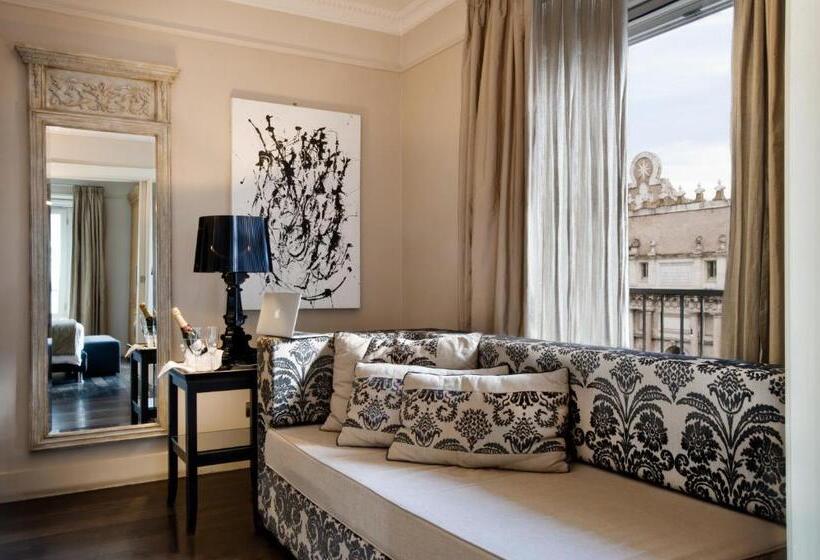 جناح, Casa Montani