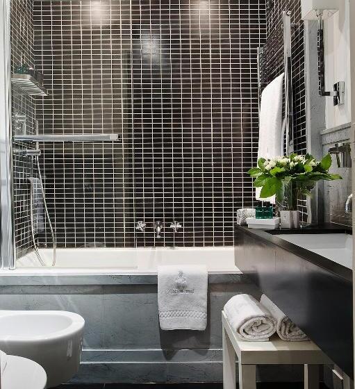 جناح, Casa Montani